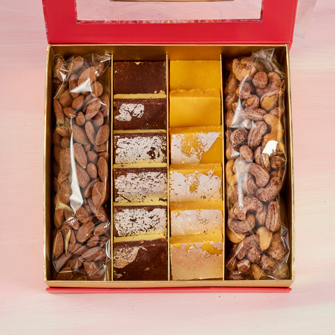 Large Window Sweet & Savoury Box